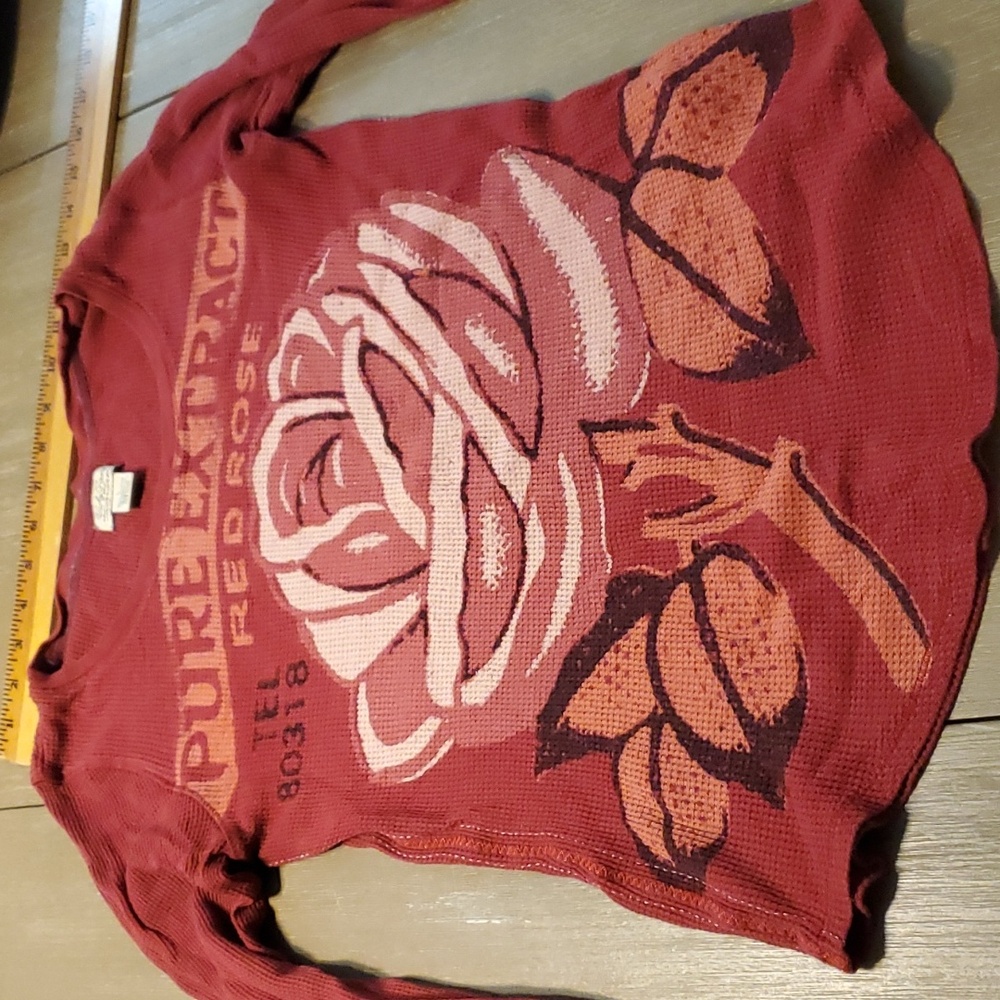Lucky Brand Thermal Vintage Womans with Red Rose Design.
